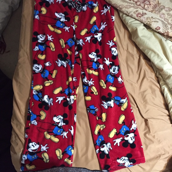 Disney sleeping pants. SOFT!