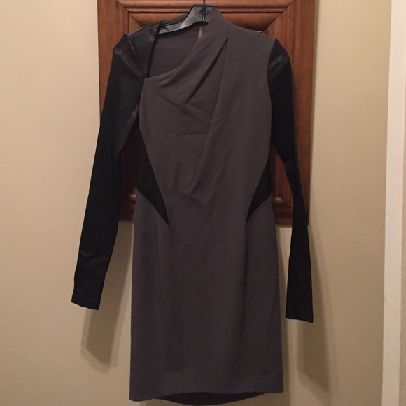 Helmut Lang grey bodycon dress w. leather sleeves