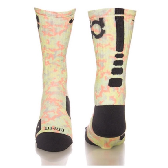 ❤️SOLD AS BUNDLED!!!❤️ - Picture 2 of 4