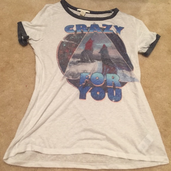Wolf shirt