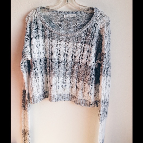 Abercrombie and Fitch knitted cropped sweater