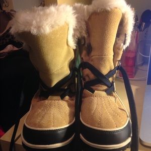 Sorel Tivoli II Boots