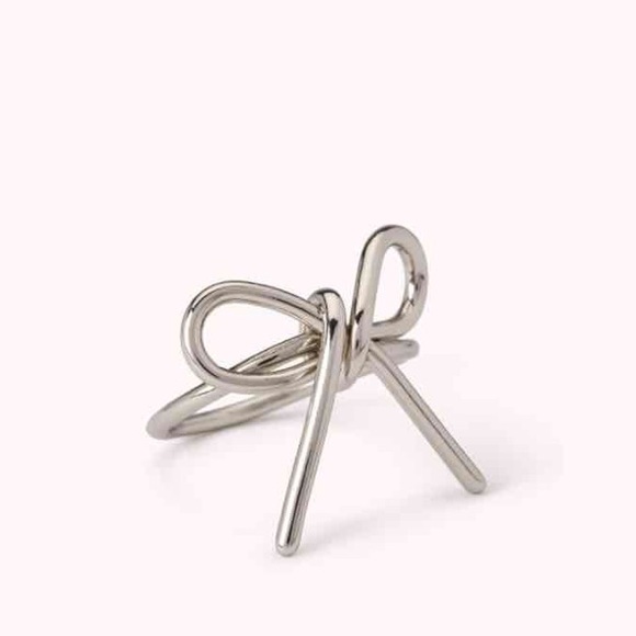 Bow ring