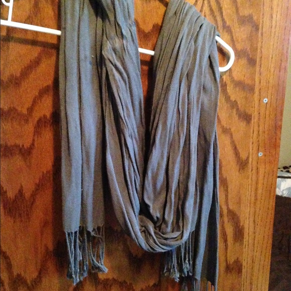 Gray scarf