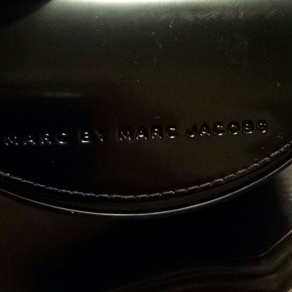 Sunglasses case