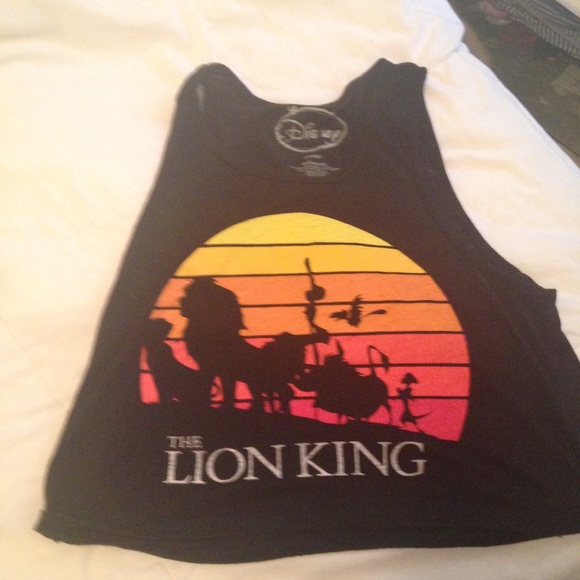 Cute crop top