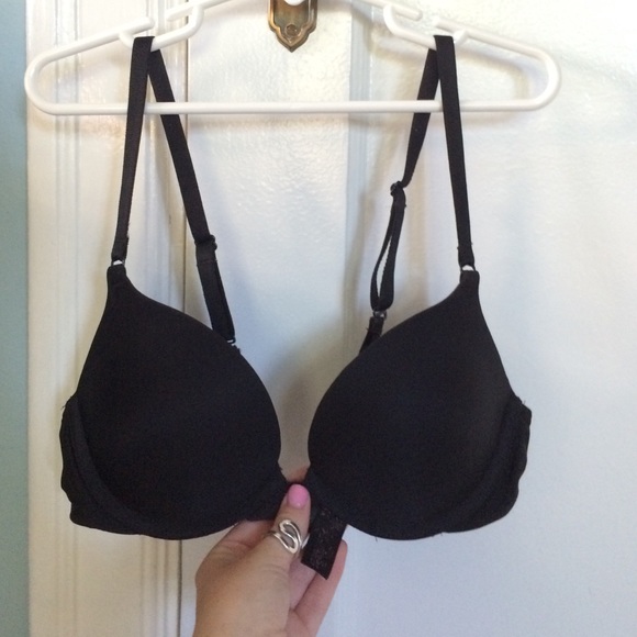 Victoria Secret black push up bra