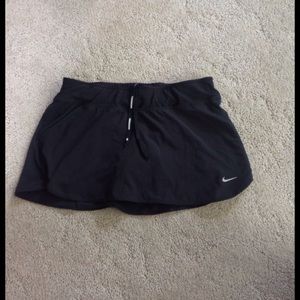 Nike Shirts and Skirt Bundle