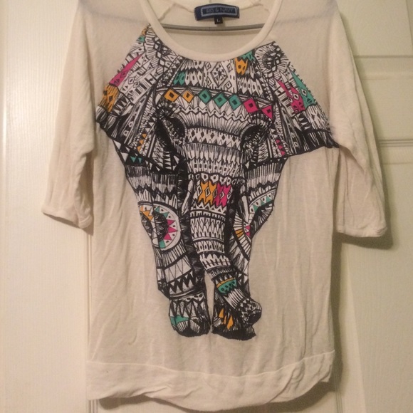 ❤️Aztec Elephant shirt❤️