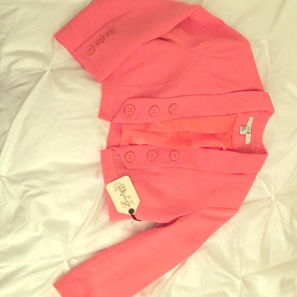 Quarter Sleeve Blazer