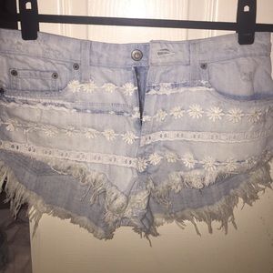 daisy cheeky shorts