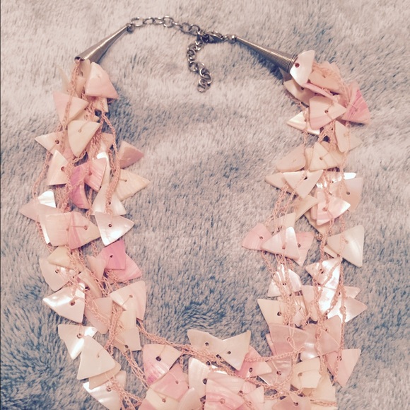 Light pink necklace