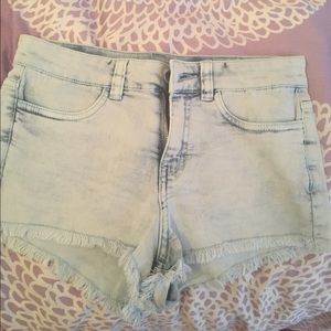 light wash denim shorts