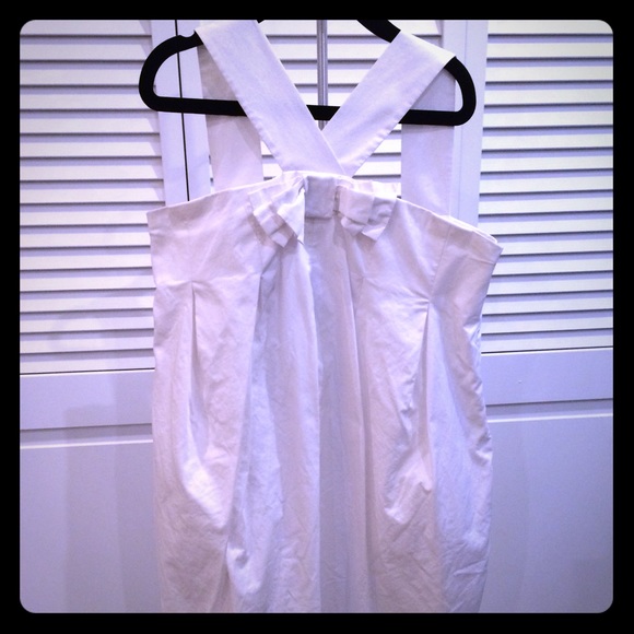 White Zara kids dress size 8 with bow detail