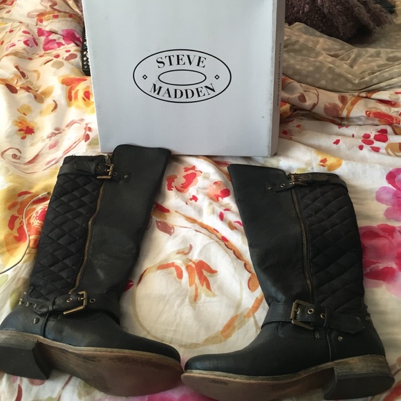 Steve Madden boots