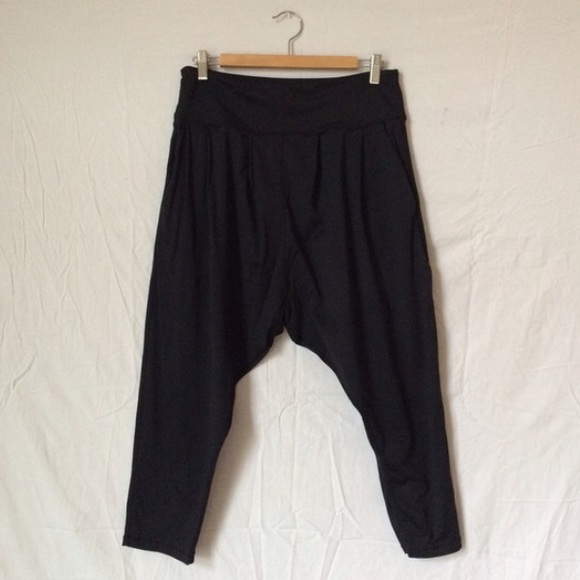 NWOT Lululemon Black Harem Pants
