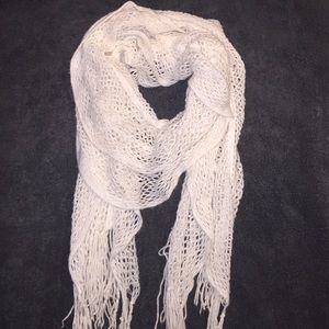 Whit or beige knit scarf