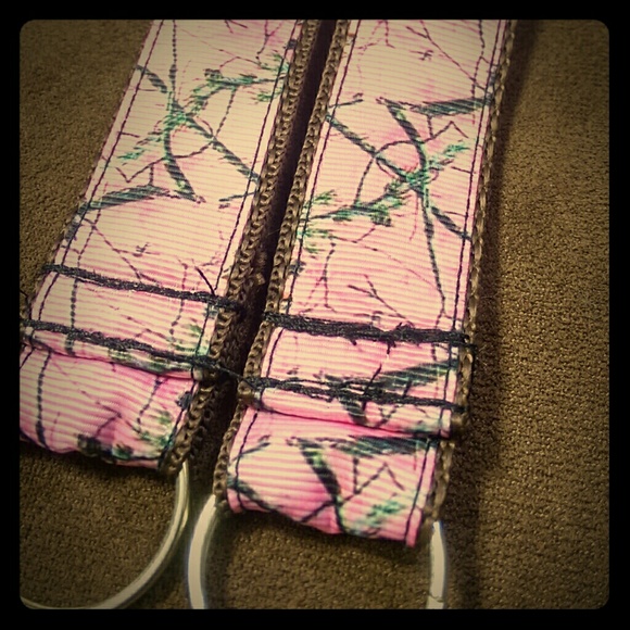 Pink camouflage key fob