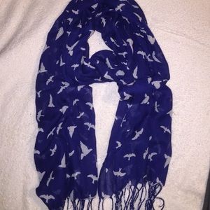 Blue birds scarf