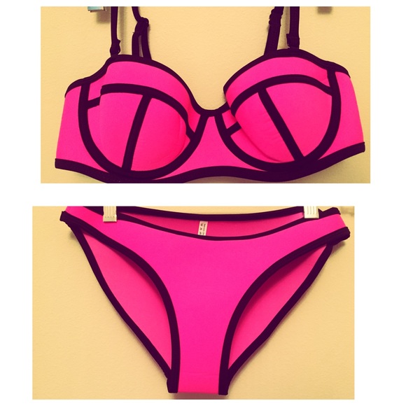 triangle dupe💖 hot pink