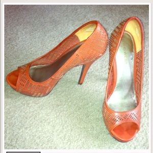 Nine West peep toe heels