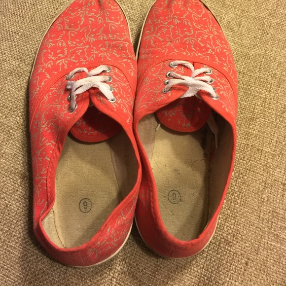 Fox print led style shoe