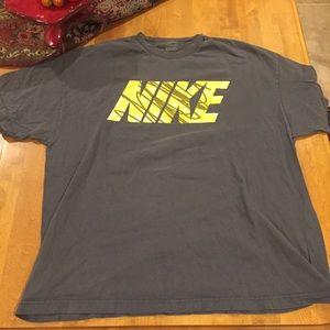 Men's Nike Graphic T