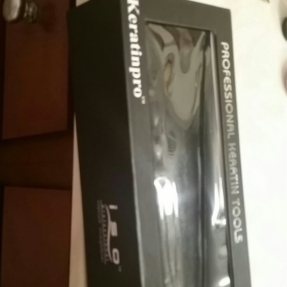 I.S.O. Keratinpro flat iron