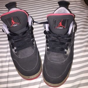 Bred 4