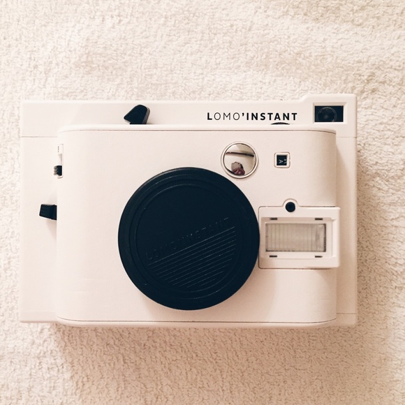 🚫 sold 🚫 Lomo' Instant Camera + 3 Lenses - Picture 2 of 4