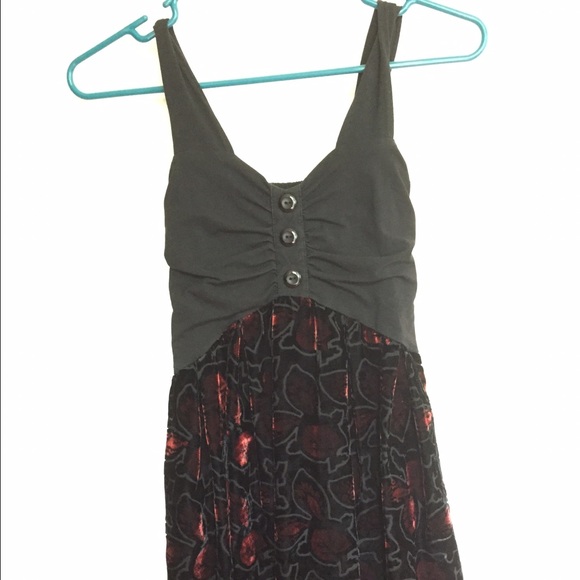 Half velvet dress