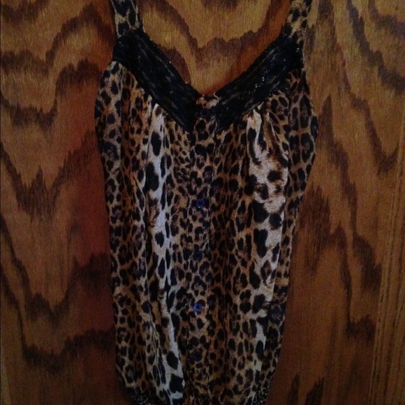 Leopard tank