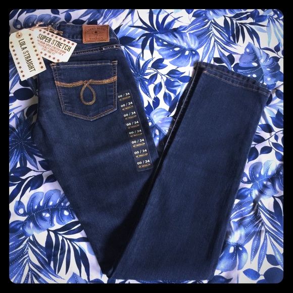 Lola straight leg lucky brand jeans