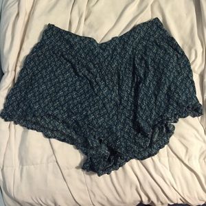 Flowy floral shorts