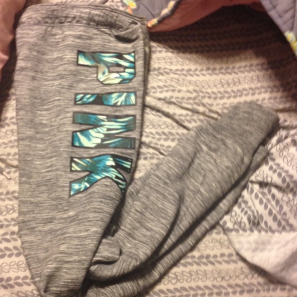 NWT VS Pink Gym Pants