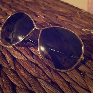 **Reduced** Tom Ford sunglasses