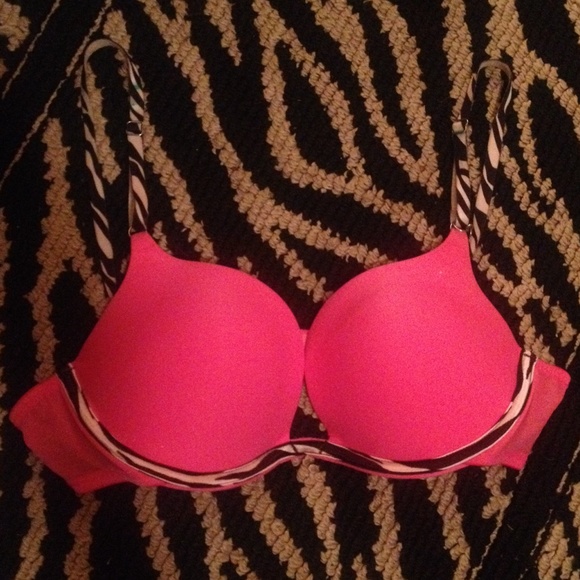 VS "Very Sexy" Bra