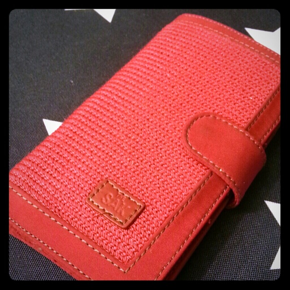 Red Woven The Sak Wallet