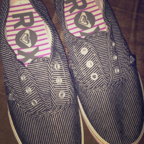 Roxy Shoes - Roxy striped gym casual shoe athletic womens 8