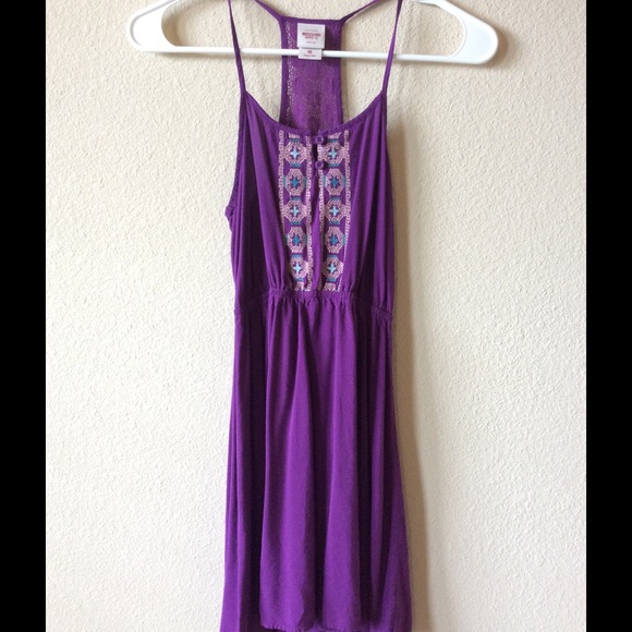 Purple back lace dress - Picture 1 of 4