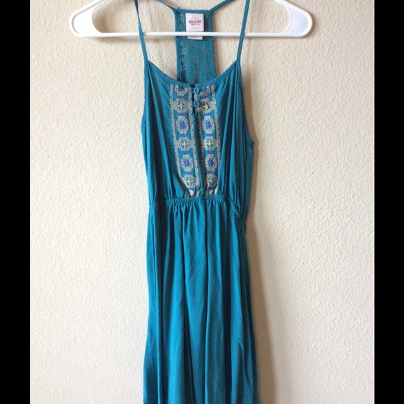 Beautiful turquoise dress! - Picture 1 of 4