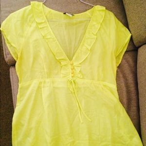 👚Sold👚Beautifully, airy feminine blouse