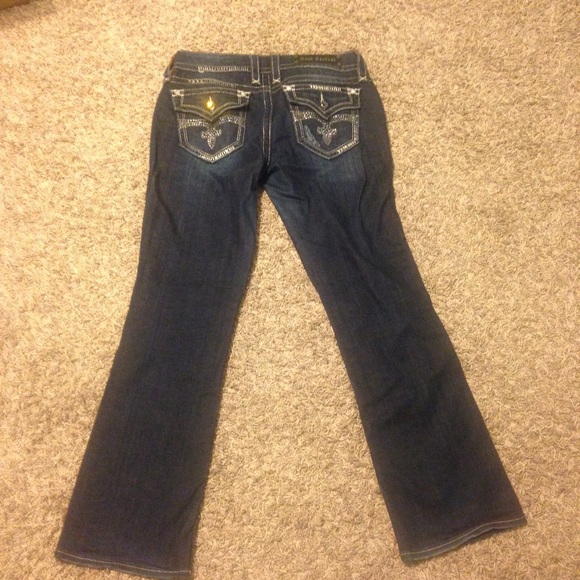 ✨TRADE WITH VALERIE✨ - Picture 2 of 4