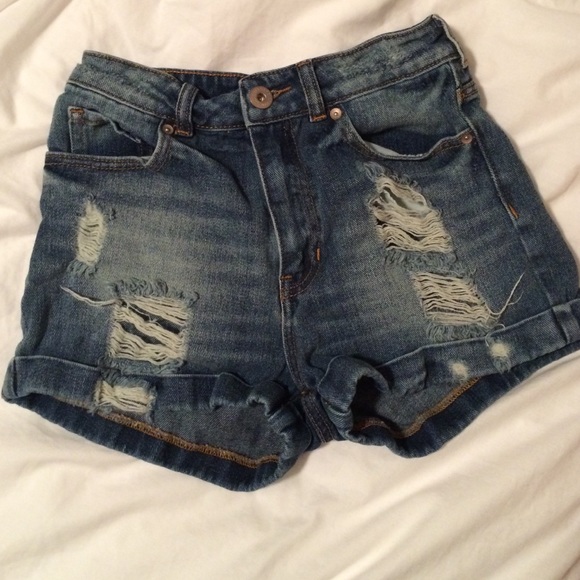 Mom short