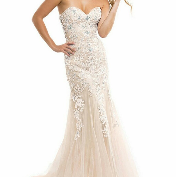 Lace up formal dress