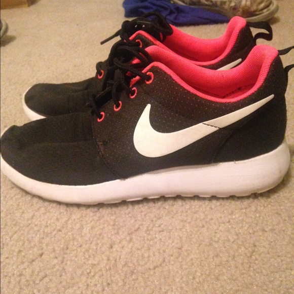 Nike Roshe Runs 5.0