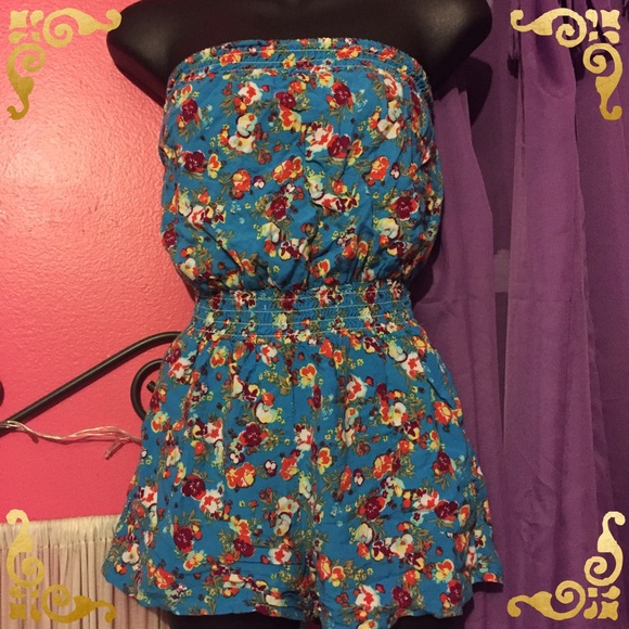 Rue21 Pants - 🎐NEW LISTING🎐💐💙Blue Floral Romper 💙💐