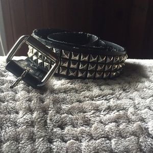 Leather spiked belt