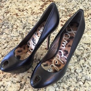 Sam Edelman Black Novato Pumps