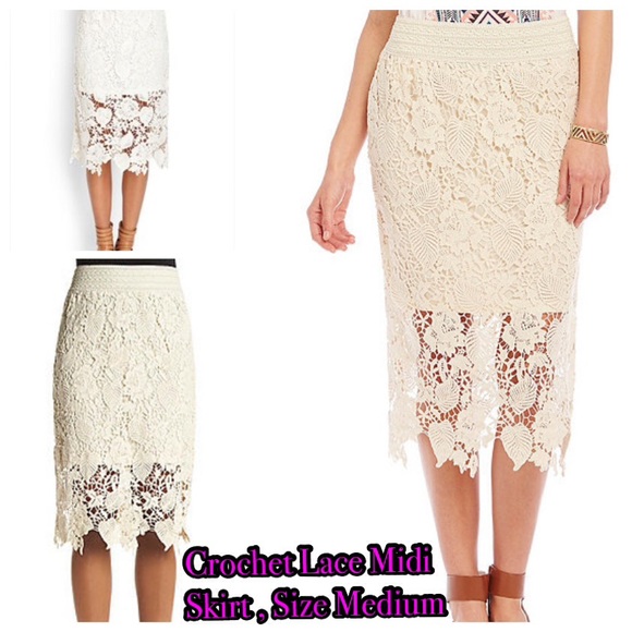 Lace midi skirt with elastic waist!